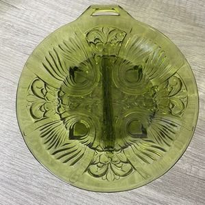 Indiana Glass Killarney Green Round Divided Relish Candy Dish Avocado Decorative
